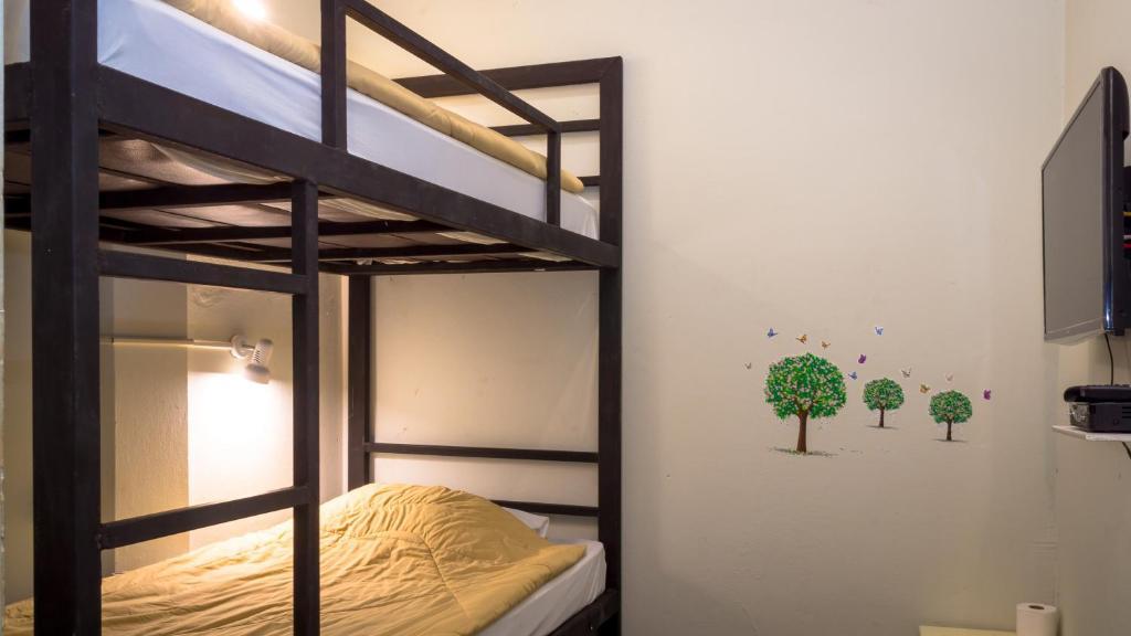 Gotum Hostel 1 Phuket Exterior photo