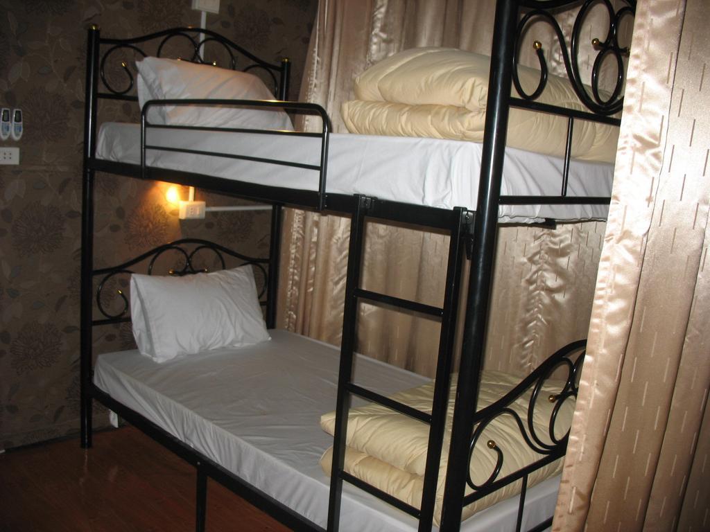 Gotum Hostel 1 Phuket Exterior photo